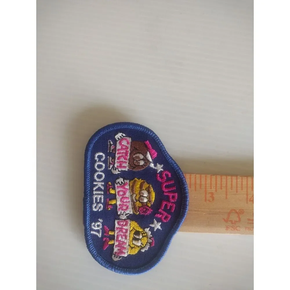 Lot‎ 3x Vintage 1997 GIRL SCOUTS CLUB Felt Patches Colorful Several Sizes
